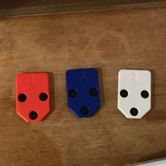 Projex Projecting Interactive Gaming Console - Picture 4 of 6